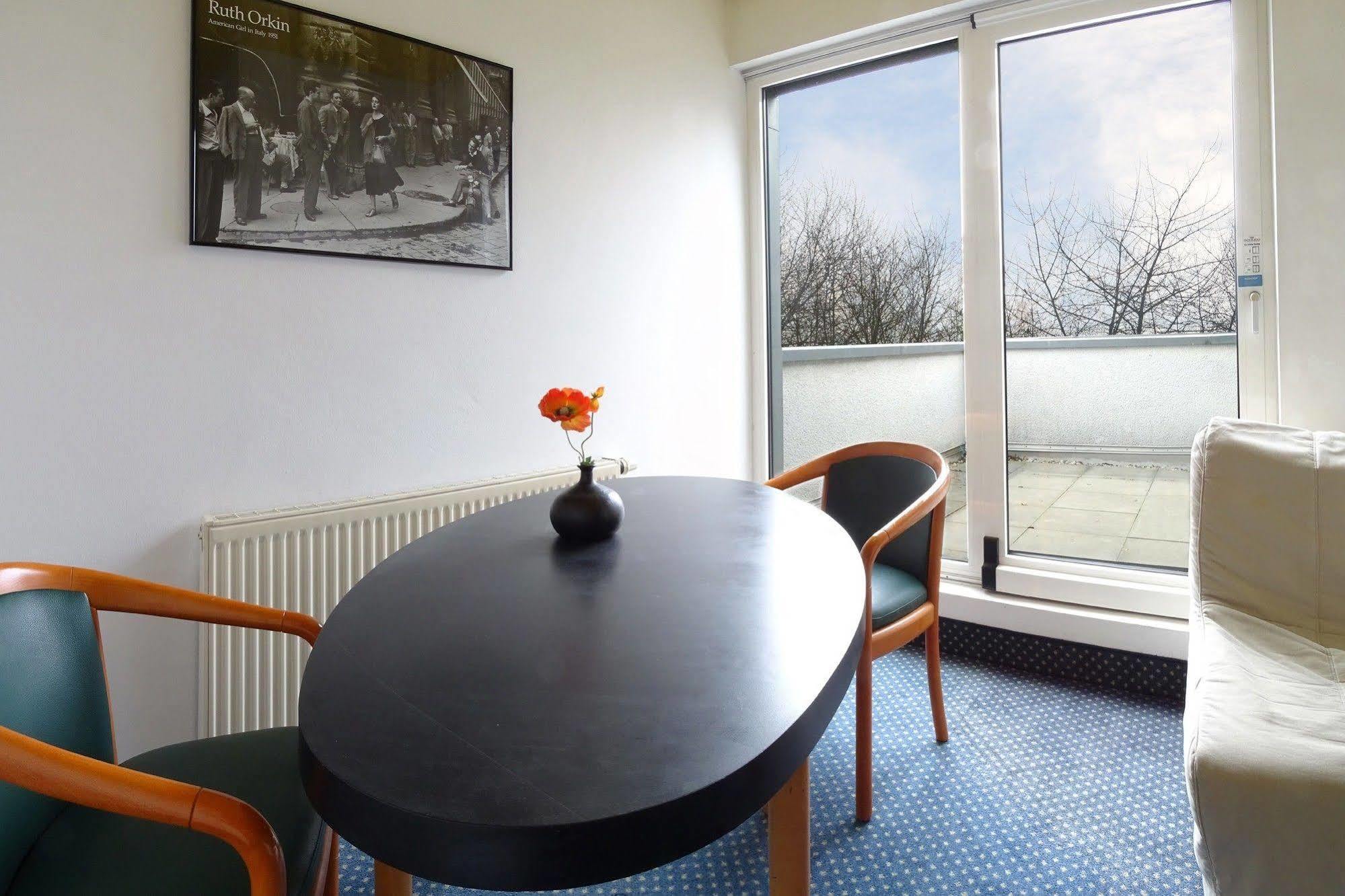Plaza Suites Rüsselsheim Екстериор снимка